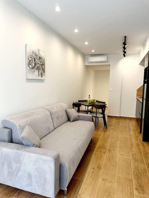 Moschato New 3 Vipgreece Apartment *