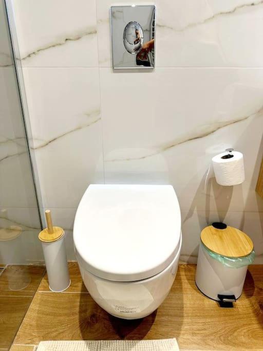 Moschato New 3 Vipgreece Apartment *